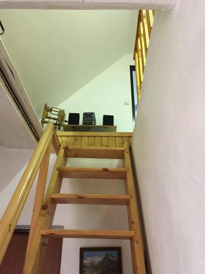 Chalupa Matej Liptovská Osada Buitenkant foto